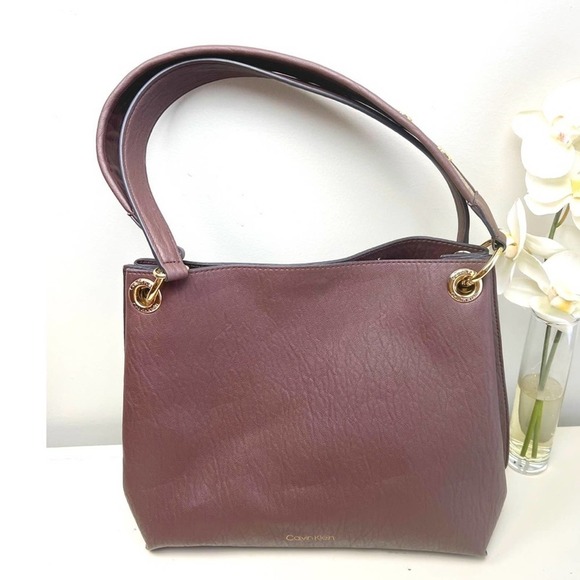 Calvin Klein Brown vegan leather handbag #019 - Picture 4 of 10